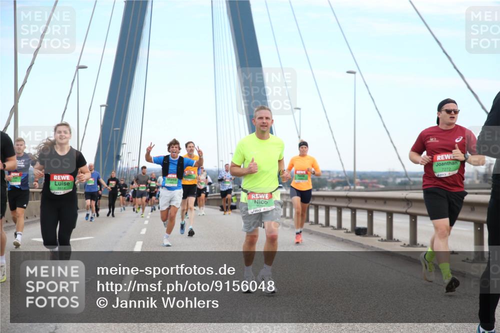 03.10.2025 - Köhlbrandbrückenlauf Jannik Wohlers http://msf.ph/oto/9156048 03.10.2025 15:27:41 Position 1 8814, 936, 7272 meine-sportfotos.de