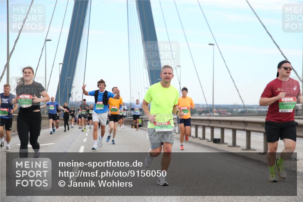 03.10.2025 - Köhlbrandbrückenlauf Jannik Wohlers http://msf.ph/oto/9156050 03.10.2025 15:27:41 Position 1 8814, 7272 meine-sportfotos.de