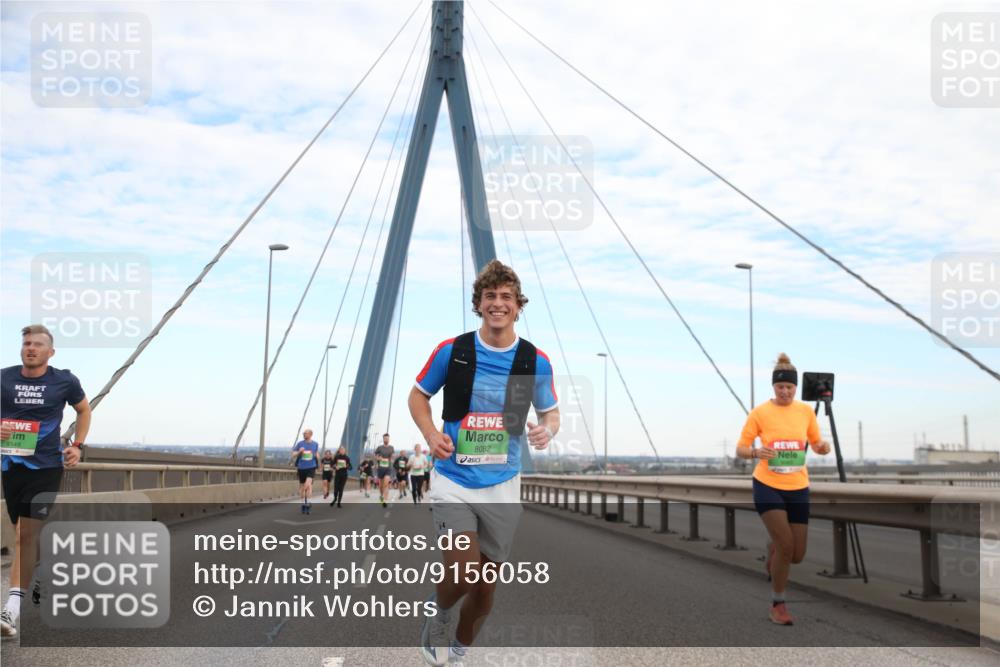 03.10.2025 - Köhlbrandbrückenlauf Jannik Wohlers http://msf.ph/oto/9156058 03.10.2025 15:27:44 Position 1 9149, 8082 meine-sportfotos.de