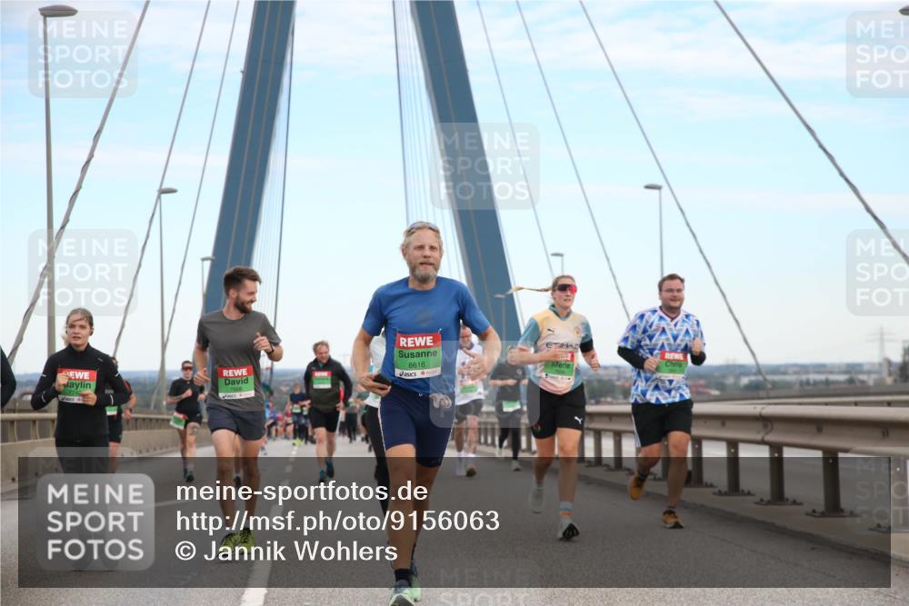 03.10.2025 - Köhlbrandbrückenlauf Jannik Wohlers http://msf.ph/oto/9156063 03.10.2025 15:27:49 Position 1 7742, 7566, 8616 meine-sportfotos.de