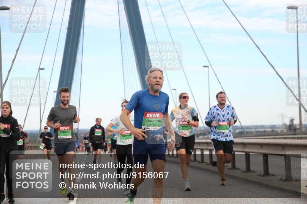 03.10.2025 - Köhlbrandbrückenlauf Jannik Wohlers http://msf.ph/oto/9156067 03.10.2025 15:27:49 Position 1 8616, 7566, 7613 meine-sportfotos.de