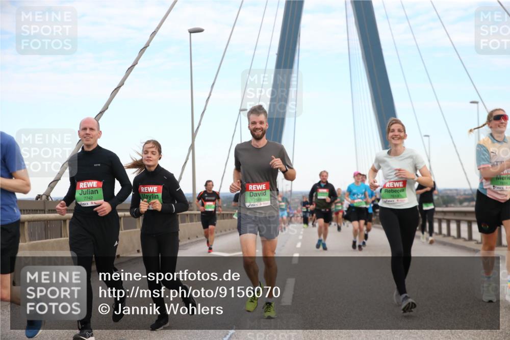 03.10.2025 - Köhlbrandbrückenlauf Jannik Wohlers http://msf.ph/oto/9156070 03.10.2025 15:27:50 Position 1 7742, 7566, 7613, 7654 meine-sportfotos.de