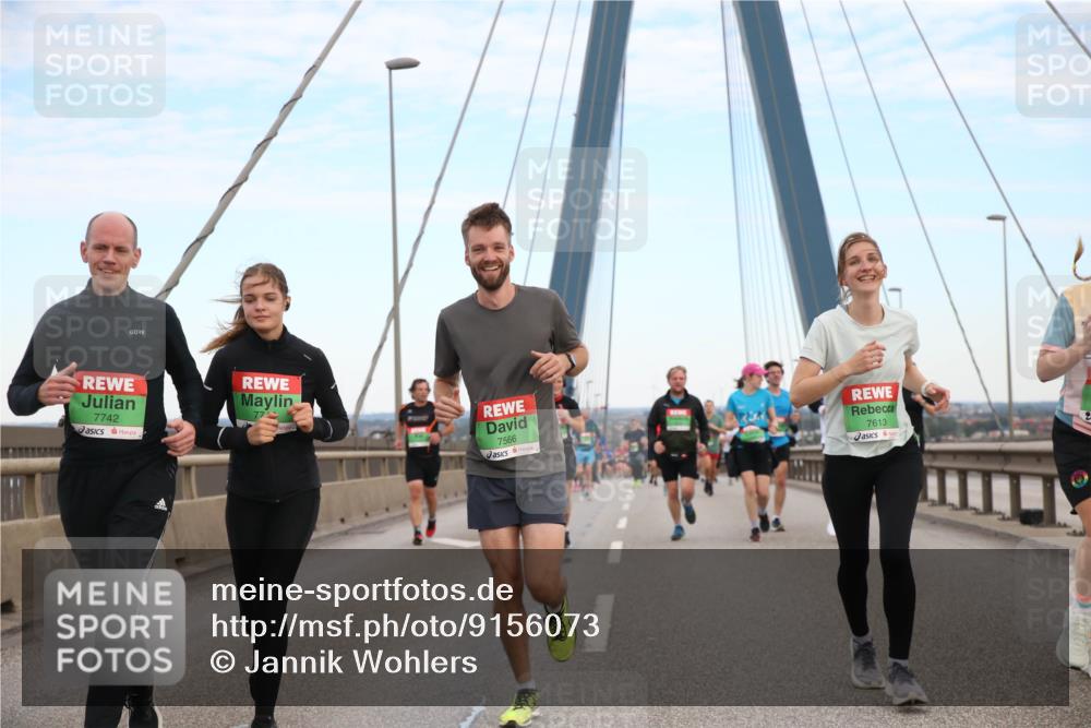 03.10.2025 - Köhlbrandbrückenlauf Jannik Wohlers http://msf.ph/oto/9156073 03.10.2025 15:27:51 Position 1 7742, 77, 7566, 7613 meine-sportfotos.de
