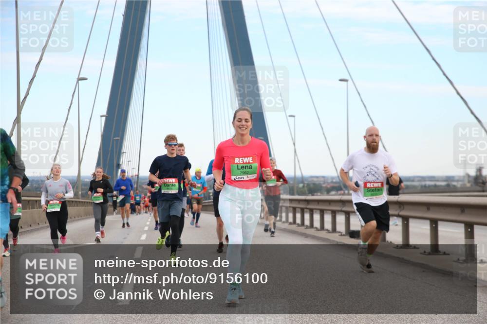 03.10.2025 - Köhlbrandbrückenlauf Jannik Wohlers http://msf.ph/oto/9156100 03.10.2025 15:28:00 Position 1 7962 meine-sportfotos.de