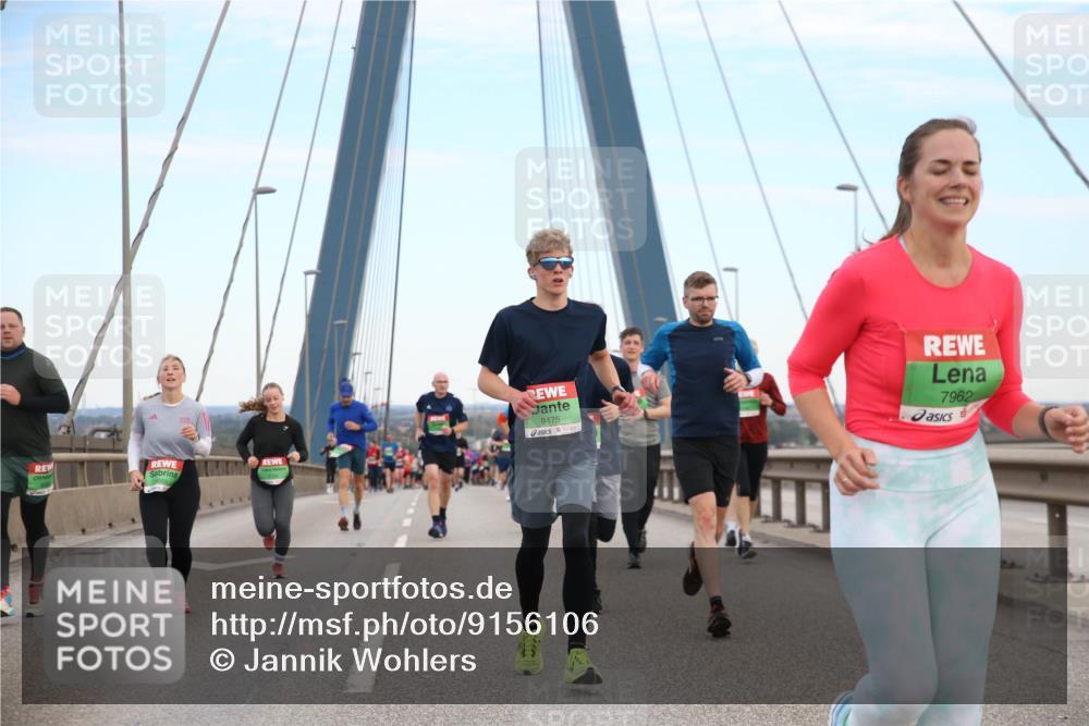 03.10.2025 - Köhlbrandbrückenlauf Jannik Wohlers http://msf.ph/oto/9156106 03.10.2025 15:28:01 Position 1 9475, 7962 meine-sportfotos.de
