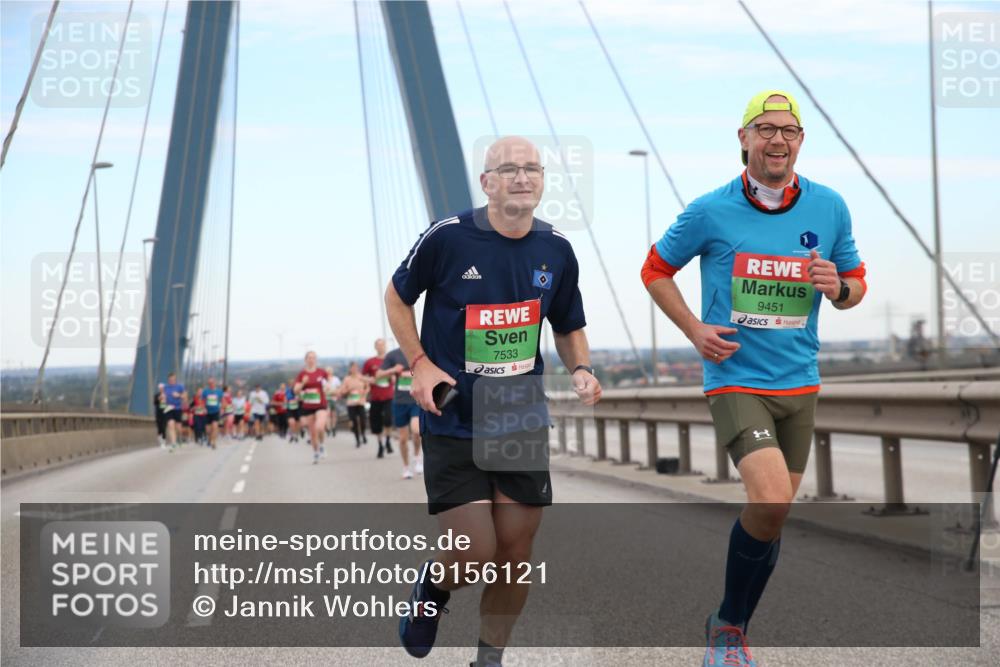 03.10.2025 - Köhlbrandbrückenlauf Jannik Wohlers http://msf.ph/oto/9156121 03.10.2025 15:28:07 Position 1 7533, 9451 meine-sportfotos.de