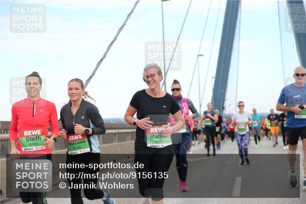 03.10.2025 - Köhlbrandbrückenlauf Jannik Wohlers http://msf.ph/oto/9156135 03.10.2025 15:28:42 Position 1 8766, 8765, 8958 meine-sportfotos.de