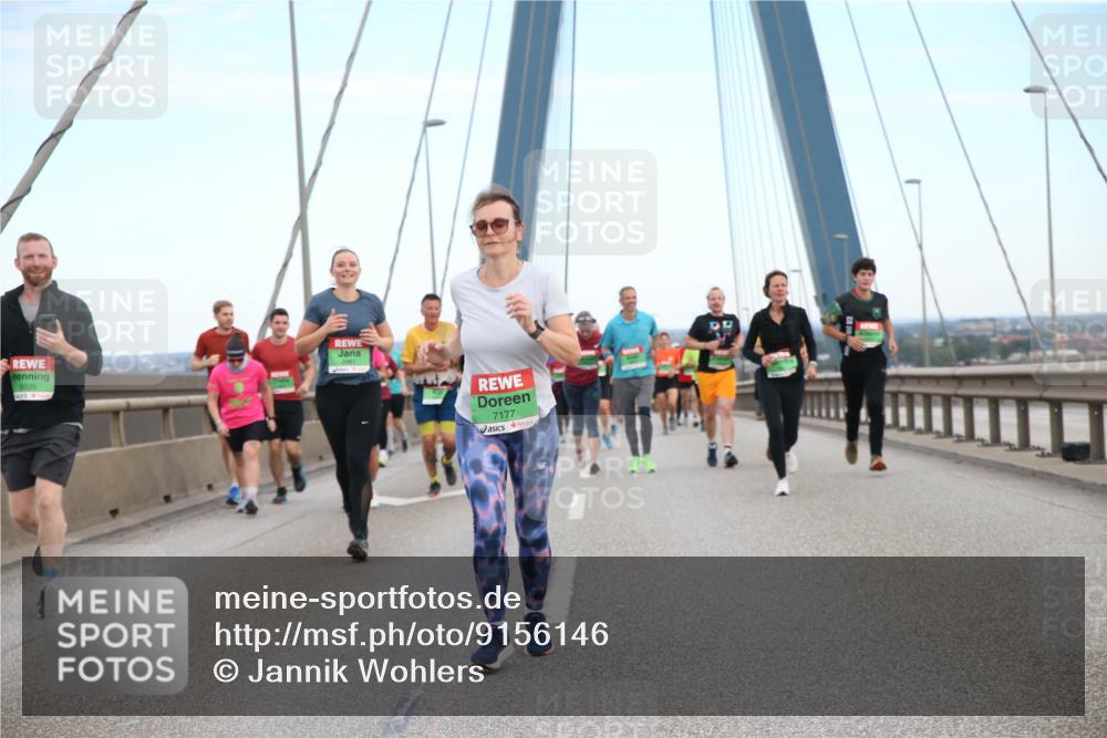 03.10.2025 - Köhlbrandbrückenlauf Jannik Wohlers http://msf.ph/oto/9156146 03.10.2025 15:28:45 Position 1 8035, 7177 meine-sportfotos.de