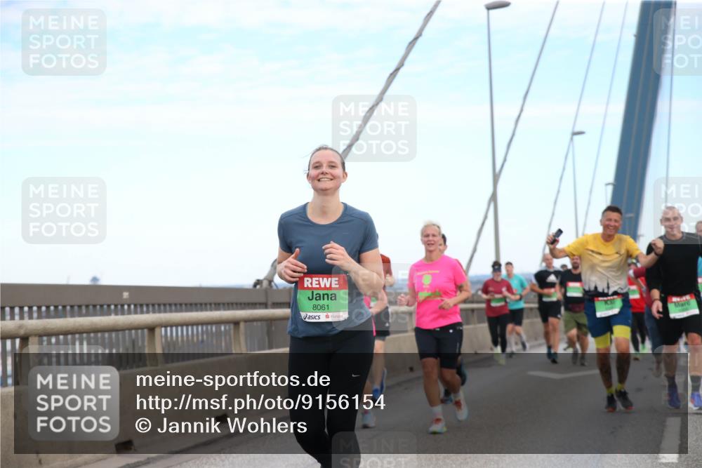 03.10.2025 - Köhlbrandbrückenlauf Jannik Wohlers http://msf.ph/oto/9156154 03.10.2025 15:28:47 Position 1 8061 meine-sportfotos.de