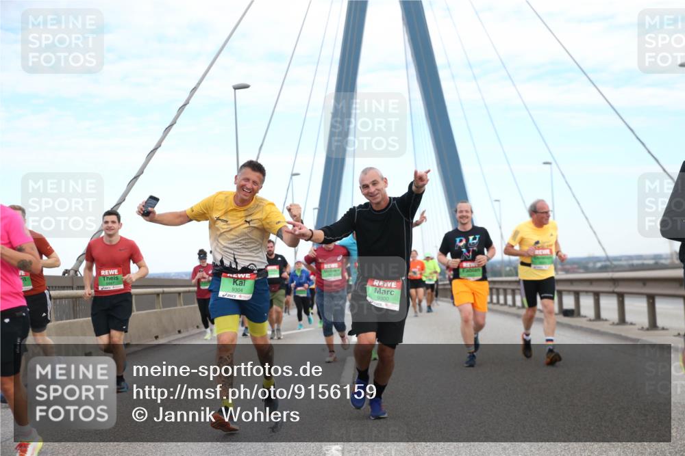 03.10.2025 - Köhlbrandbrückenlauf Jannik Wohlers http://msf.ph/oto/9156159 03.10.2025 15:28:49 Position 1 9304, 9300 meine-sportfotos.de