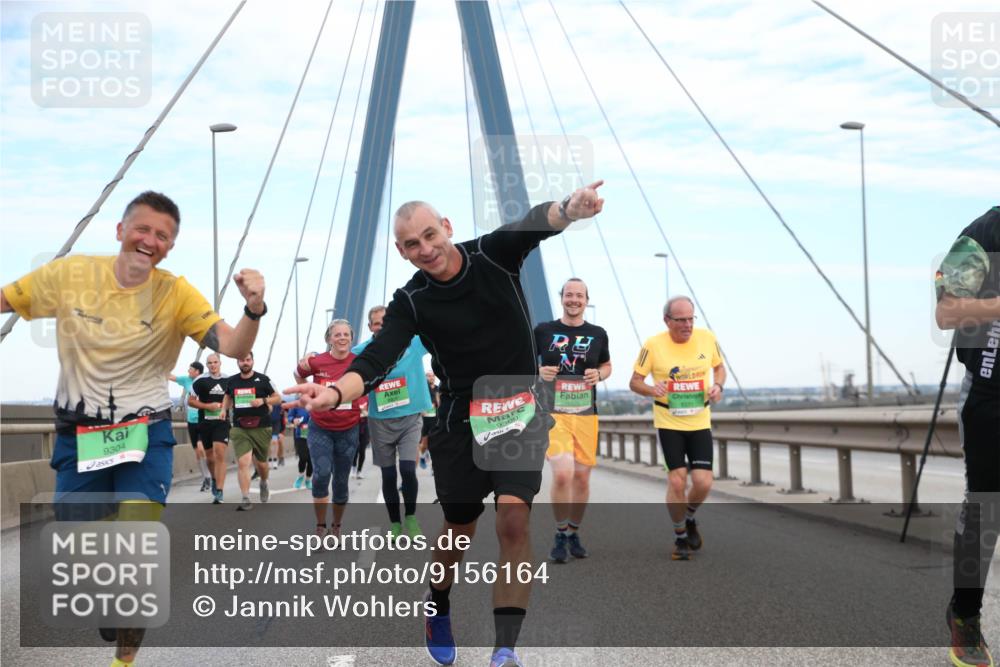 03.10.2025 - Köhlbrandbrückenlauf Jannik Wohlers http://msf.ph/oto/9156164 03.10.2025 15:28:50 Position 1 9304, 93 meine-sportfotos.de