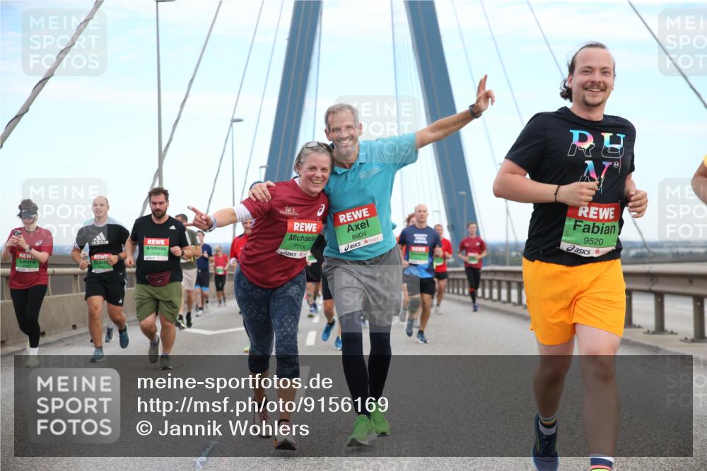 03.10.2025 - Köhlbrandbrückenlauf Jannik Wohlers http://msf.ph/oto/9156169 03.10.2025 15:28:51 Position 1 7619, 7718, 8904, 9520 meine-sportfotos.de