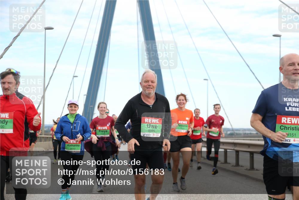 03.10.2025 - Köhlbrandbrückenlauf Jannik Wohlers http://msf.ph/oto/9156183 03.10.2025 15:28:54 Position 1 200, 8592, 7459, 7122, 9095, 9151 meine-sportfotos.de