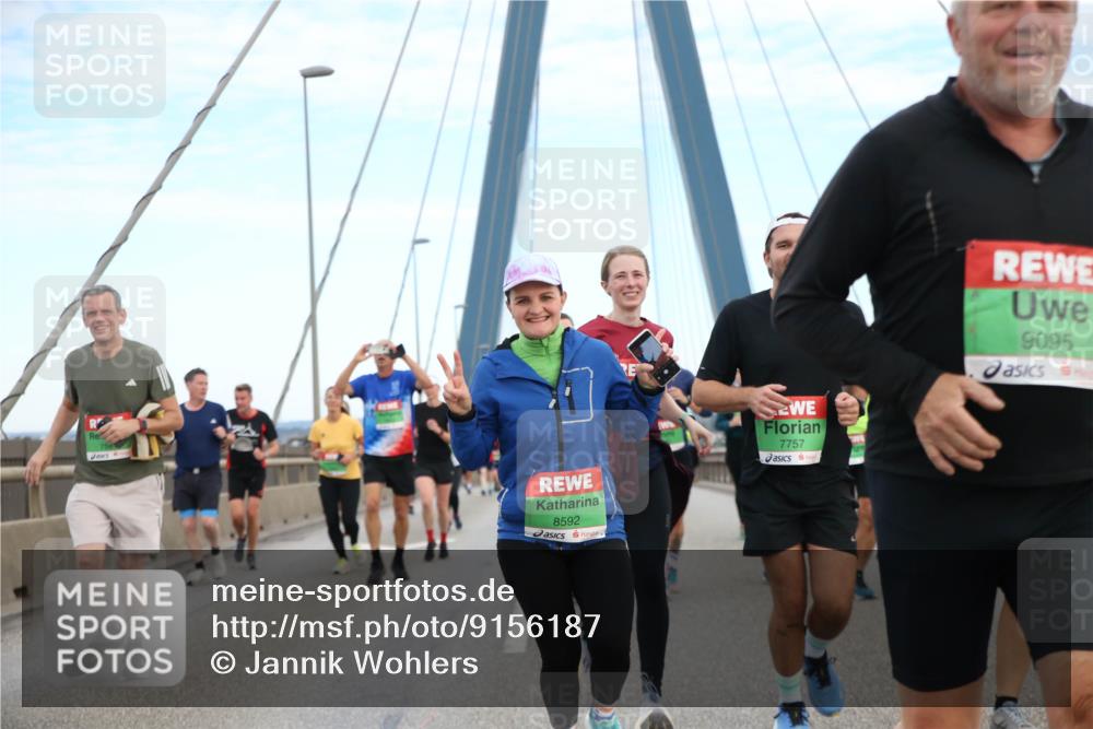 03.10.2025 - Köhlbrandbrückenlauf Jannik Wohlers http://msf.ph/oto/9156187 03.10.2025 15:28:55 Position 1 8592, 7757, 9095 meine-sportfotos.de