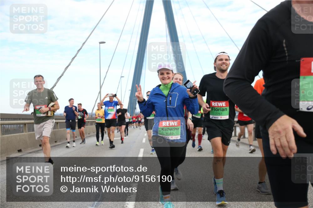 03.10.2025 - Köhlbrandbrückenlauf Jannik Wohlers http://msf.ph/oto/9156190 03.10.2025 15:28:56 Position 1 8592, 7757 meine-sportfotos.de