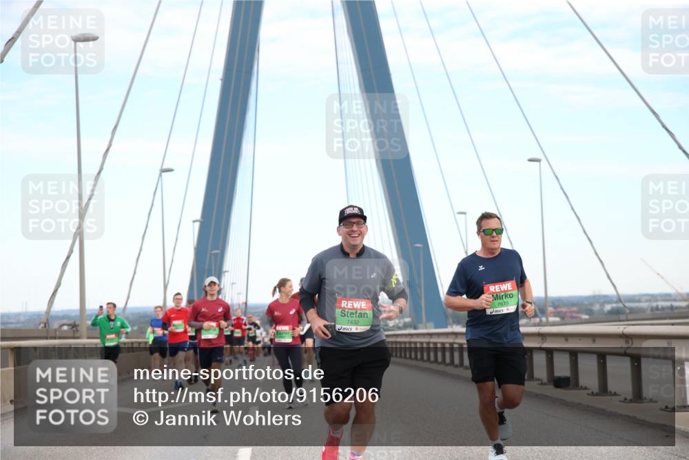 03.10.2025 - Köhlbrandbrückenlauf Jannik Wohlers http://msf.ph/oto/9156206 03.10.2025 15:29:02 Position 1 7432, 7679 meine-sportfotos.de