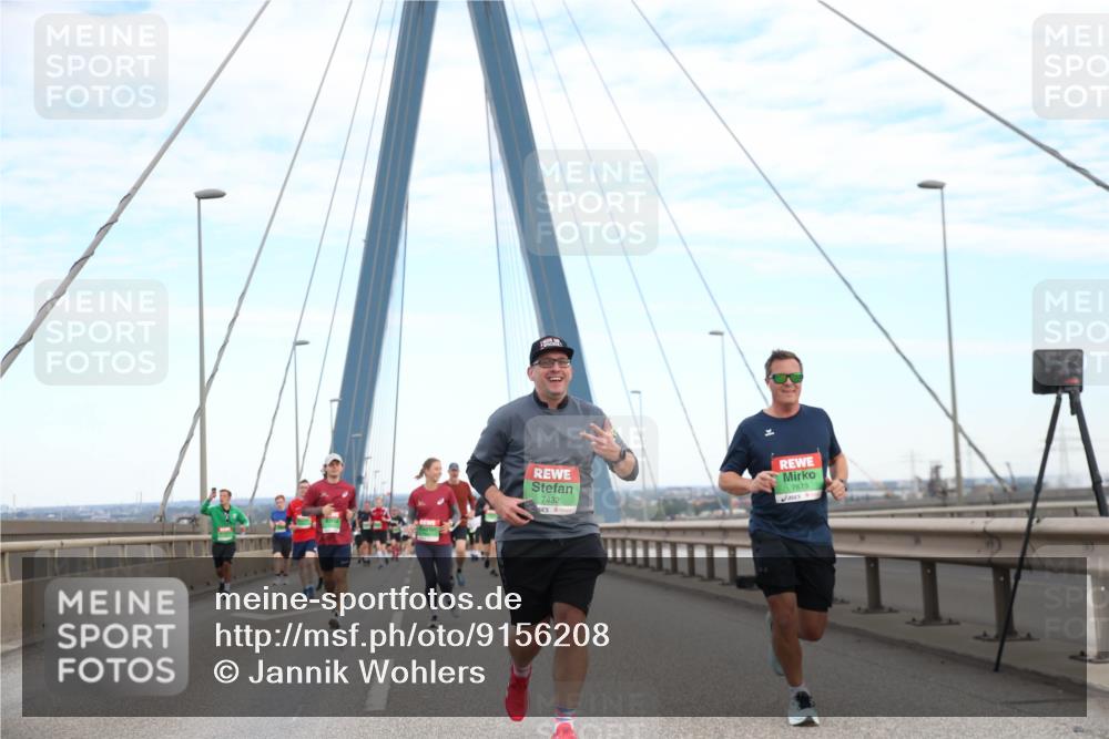 03.10.2025 - Köhlbrandbrückenlauf Jannik Wohlers http://msf.ph/oto/9156208 03.10.2025 15:29:03 Position 1 7432, 7679 meine-sportfotos.de