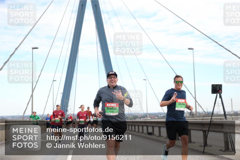03.10.2025 - Köhlbrandbrückenlauf Jannik Wohlers http://msf.ph/oto/9156211 03.10.2025 15:29:03 Position 1 7432, 7679 meine-sportfotos.de