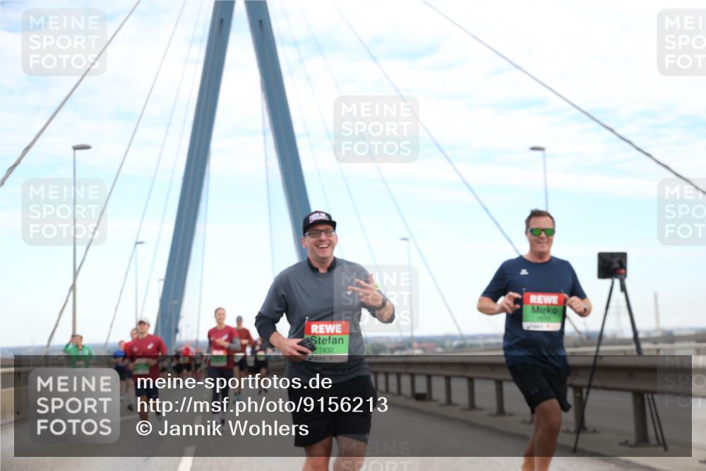 03.10.2025 - Köhlbrandbrückenlauf Jannik Wohlers http://msf.ph/oto/9156213 03.10.2025 15:29:04 Position 1 7432 meine-sportfotos.de