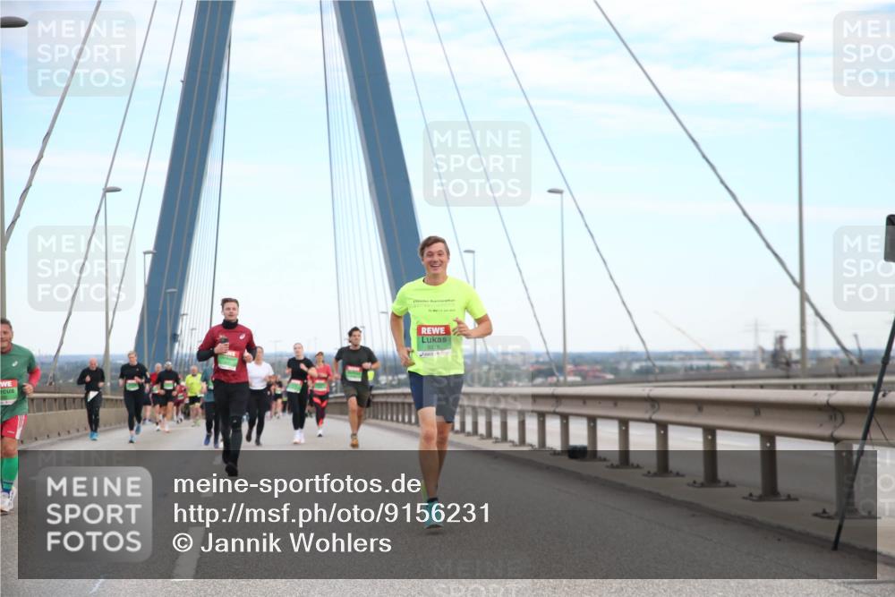 03.10.2025 - Köhlbrandbrückenlauf Jannik Wohlers http://msf.ph/oto/9156231 03.10.2025 15:29:28 Position 1 9378 meine-sportfotos.de