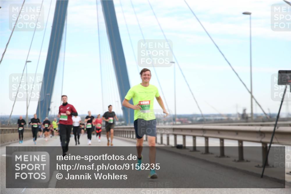 03.10.2025 - Köhlbrandbrückenlauf Jannik Wohlers http://msf.ph/oto/9156235 03.10.2025 15:29:29 Position 1  meine-sportfotos.de