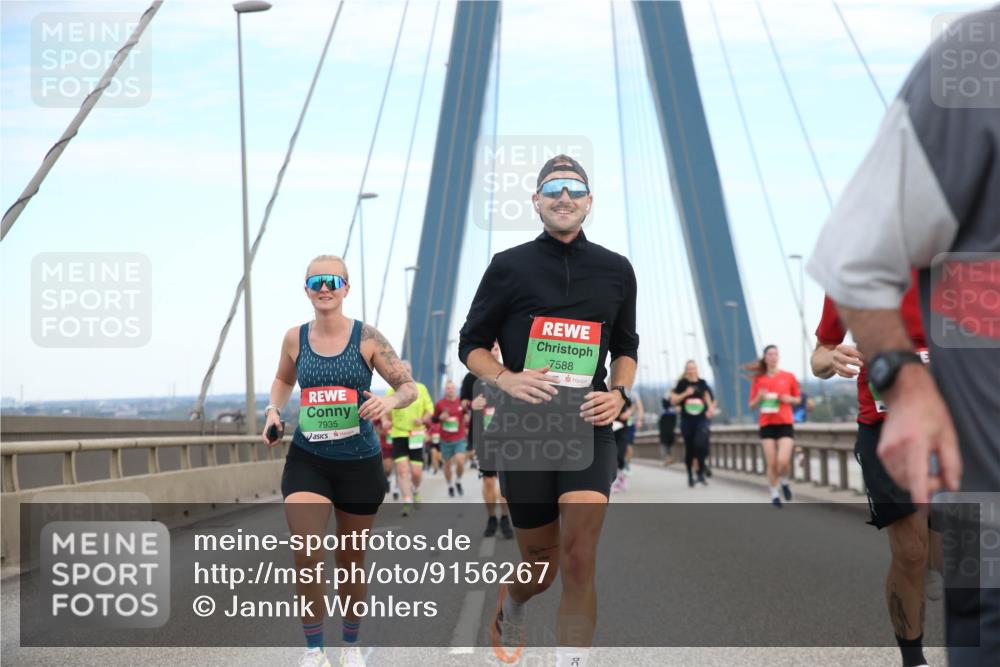 03.10.2025 - Köhlbrandbrückenlauf Jannik Wohlers http://msf.ph/oto/9156267 03.10.2025 15:29:38 Position 1 7935, 7588 meine-sportfotos.de