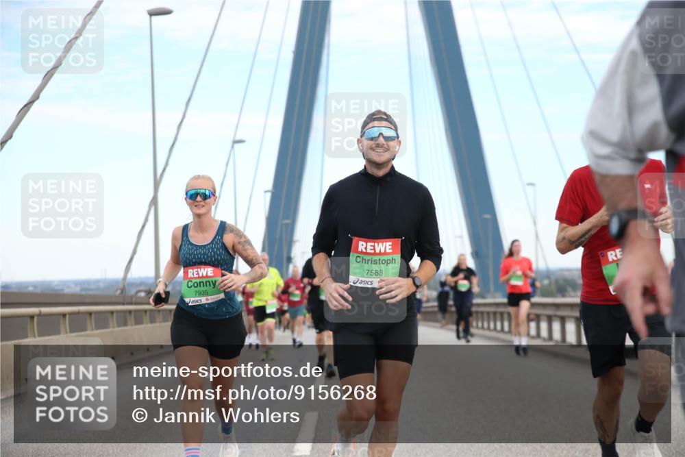 03.10.2025 - Köhlbrandbrückenlauf Jannik Wohlers http://msf.ph/oto/9156268 03.10.2025 15:29:38 Position 1 7935, 7588 meine-sportfotos.de