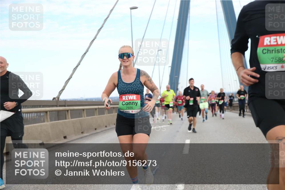 03.10.2025 - Köhlbrandbrückenlauf Jannik Wohlers http://msf.ph/oto/9156273 03.10.2025 15:29:39 Position 1 7935, 758 meine-sportfotos.de