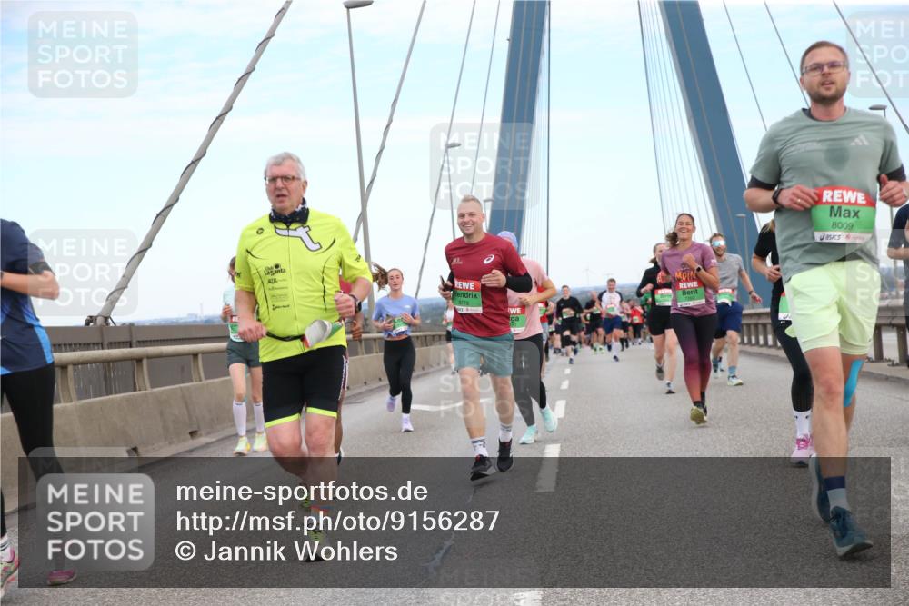 03.10.2025 - Köhlbrandbrückenlauf Jannik Wohlers http://msf.ph/oto/9156287 03.10.2025 15:29:44 Position 1 8778, 8009 meine-sportfotos.de