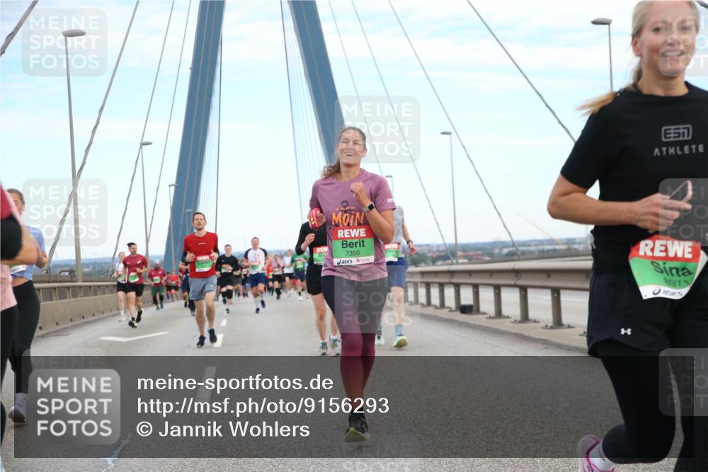 03.10.2025 - Köhlbrandbrückenlauf Jannik Wohlers http://msf.ph/oto/9156293 03.10.2025 15:29:46 Position 1 7350, 8971 meine-sportfotos.de