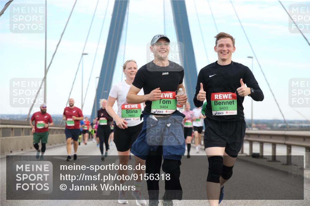 03.10.2025 - Köhlbrandbrückenlauf Jannik Wohlers http://msf.ph/oto/9156318 03.10.2025 15:29:54 Position 1 7660, 9404, 9403 meine-sportfotos.de