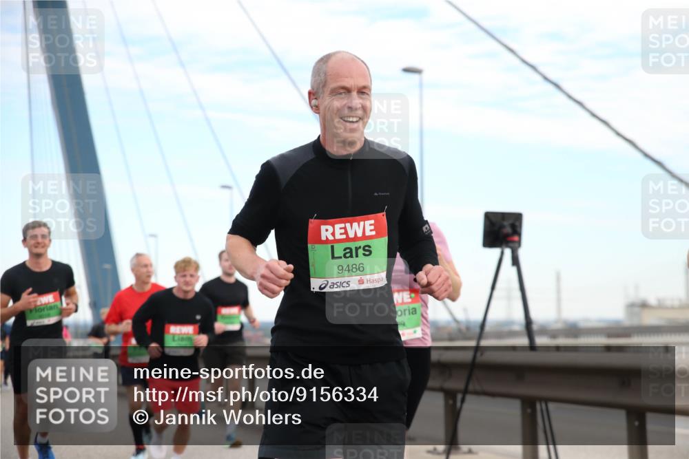 03.10.2025 - Köhlbrandbrückenlauf Jannik Wohlers http://msf.ph/oto/9156334 03.10.2025 15:29:58 Position 1 9486 meine-sportfotos.de