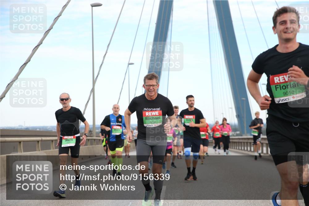 03.10.2025 - Köhlbrandbrückenlauf Jannik Wohlers http://msf.ph/oto/9156339 03.10.2025 15:30:00 Position 1 7627, 8259, 9018 meine-sportfotos.de