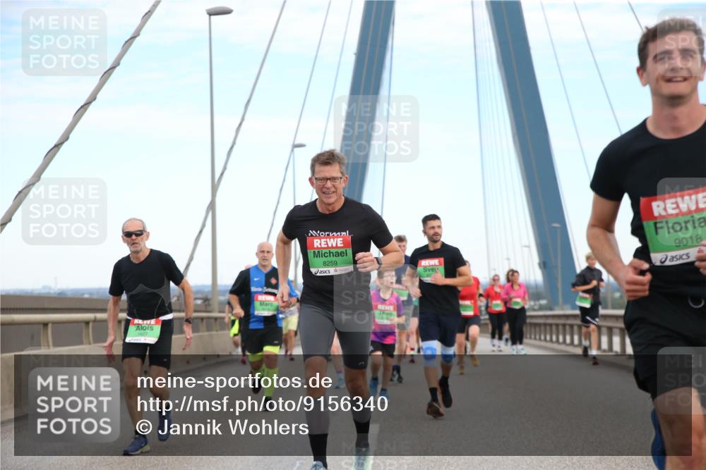 03.10.2025 - Köhlbrandbrückenlauf Jannik Wohlers http://msf.ph/oto/9156340 03.10.2025 15:30:00 Position 1 7627, 8259, 9018 meine-sportfotos.de