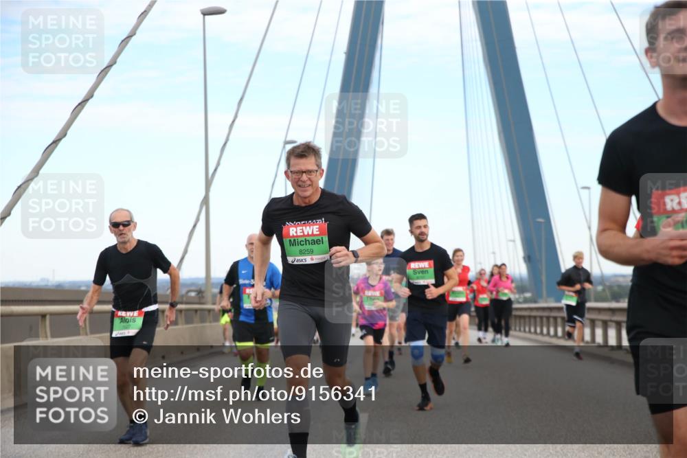 03.10.2025 - Köhlbrandbrückenlauf Jannik Wohlers http://msf.ph/oto/9156341 03.10.2025 15:30:00 Position 1 7627, 8259 meine-sportfotos.de