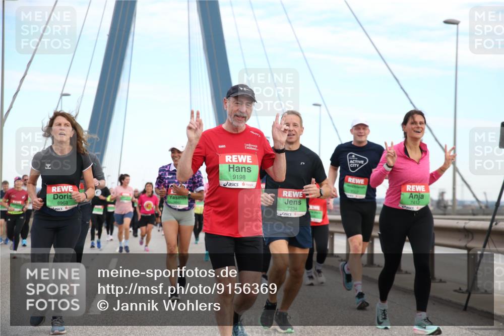 03.10.2025 - Köhlbrandbrückenlauf Jannik Wohlers http://msf.ph/oto/9156369 03.10.2025 15:30:08 Position 1 8963, 9198, 7334, 7412 meine-sportfotos.de