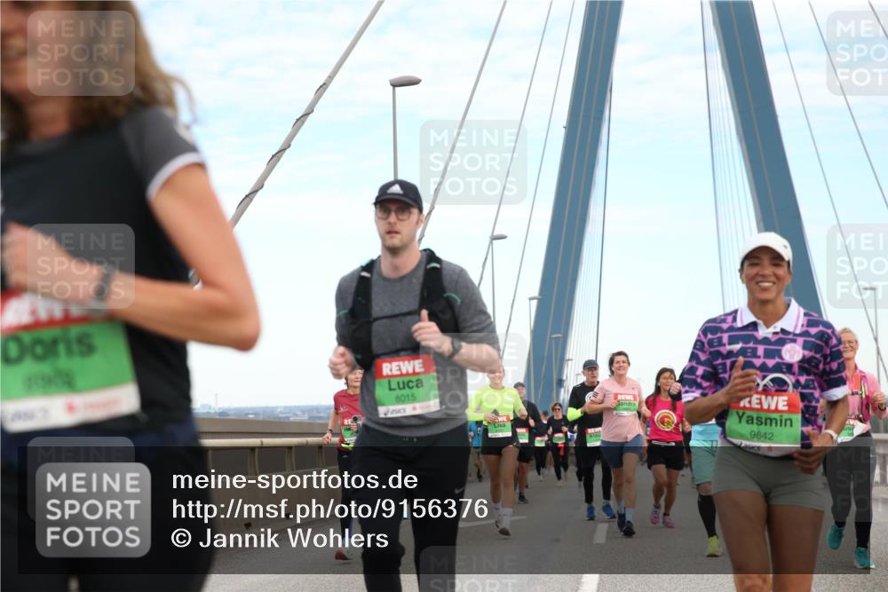 03.10.2025 - Köhlbrandbrückenlauf Jannik Wohlers http://msf.ph/oto/9156376 03.10.2025 15:30:09 Position 1 8015, 9642 meine-sportfotos.de