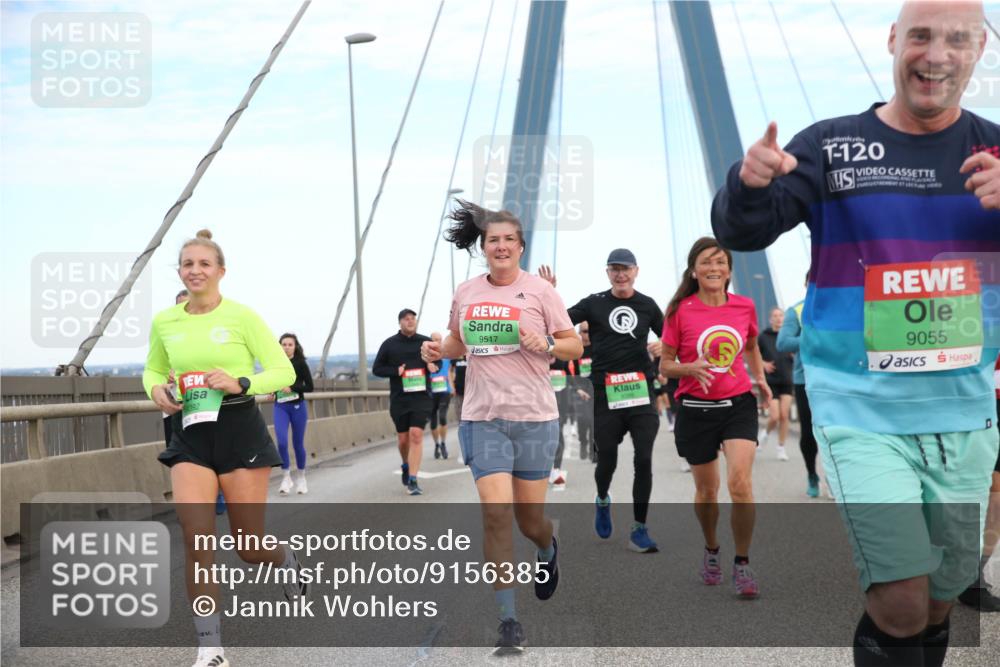 03.10.2025 - Köhlbrandbrückenlauf Jannik Wohlers http://msf.ph/oto/9156385 03.10.2025 15:30:13 Position 1 392, 9517, 120, 9055 meine-sportfotos.de