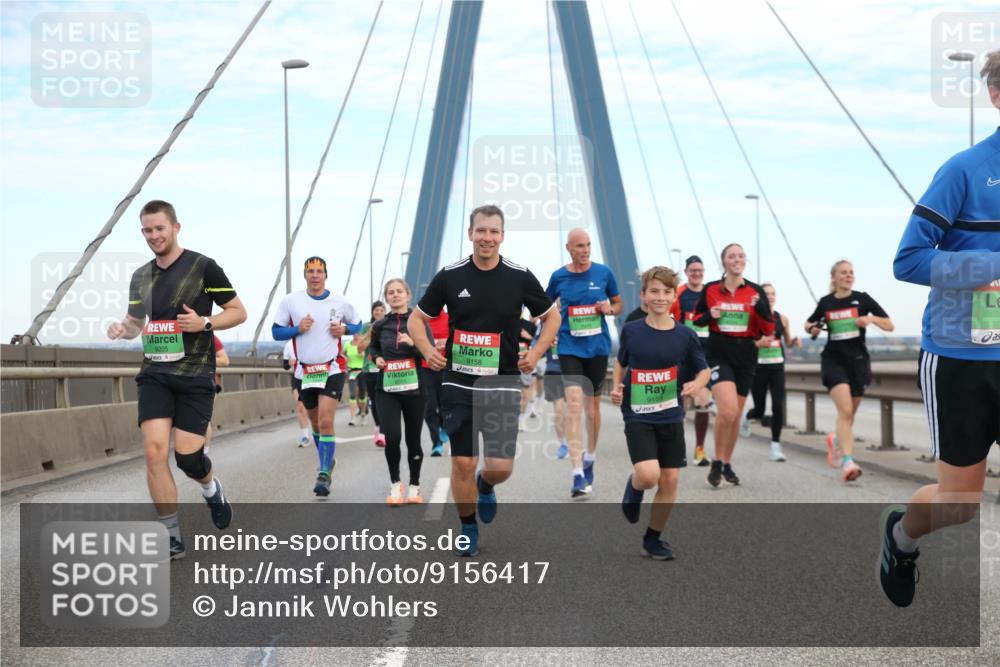 03.10.2025 - Köhlbrandbrückenlauf Jannik Wohlers http://msf.ph/oto/9156417 03.10.2025 15:30:26 Position 1 9205, 9158, 9159 meine-sportfotos.de
