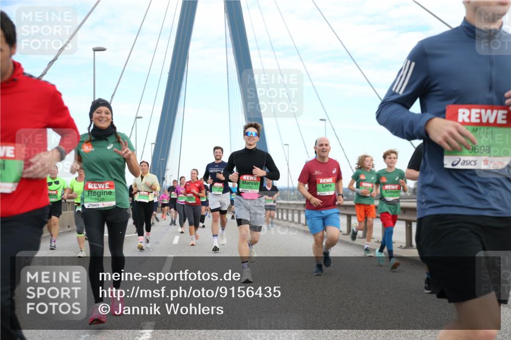 03.10.2025 - Köhlbrandbrückenlauf Jannik Wohlers http://msf.ph/oto/9156435 03.10.2025 15:30:30 Position 1 7628, 7717, 9698 meine-sportfotos.de