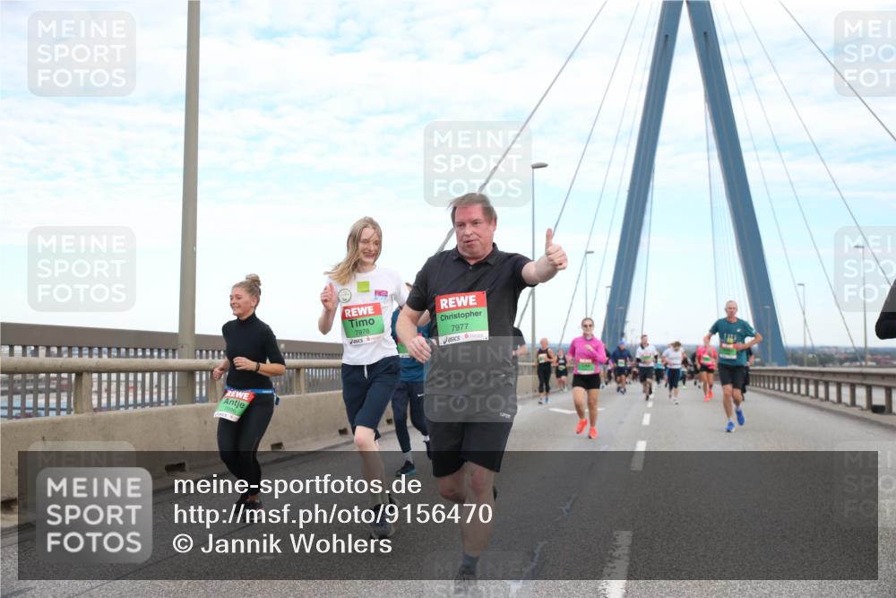 03.10.2025 - Köhlbrandbrückenlauf Jannik Wohlers http://msf.ph/oto/9156470 03.10.2025 15:30:38 Position 1 7978, 7977 meine-sportfotos.de