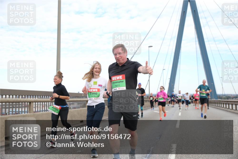 03.10.2025 - Köhlbrandbrückenlauf Jannik Wohlers http://msf.ph/oto/9156472 03.10.2025 15:30:38 Position 1 7978, 7977 meine-sportfotos.de