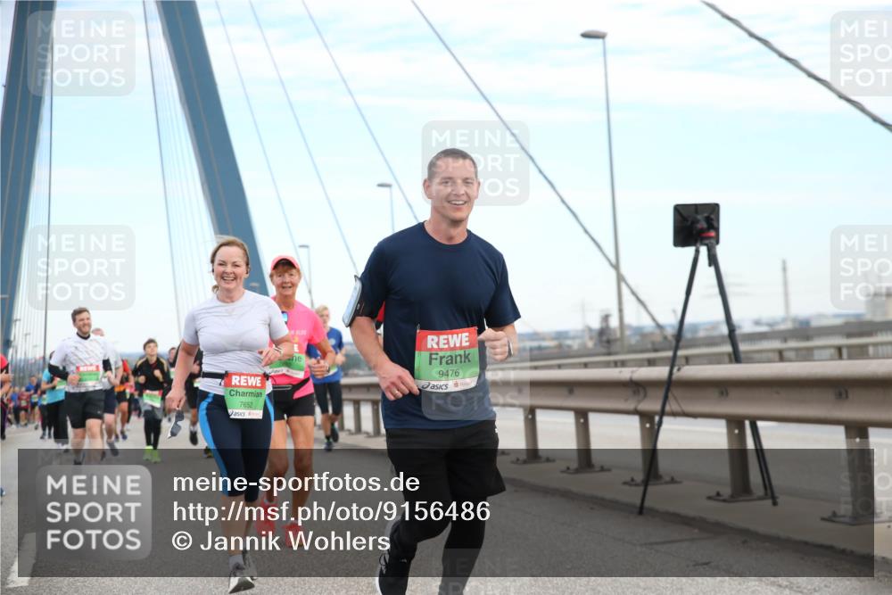 03.10.2025 - Köhlbrandbrückenlauf Jannik Wohlers http://msf.ph/oto/9156486 03.10.2025 15:30:44 Position 1 7652, 9476 meine-sportfotos.de