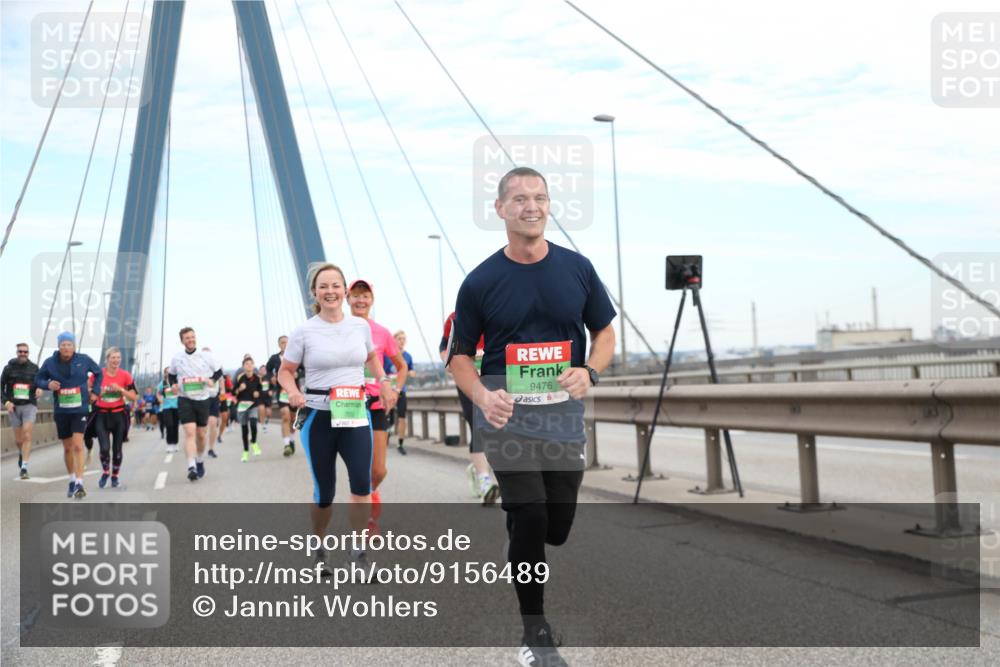 03.10.2025 - Köhlbrandbrückenlauf Jannik Wohlers http://msf.ph/oto/9156489 03.10.2025 15:30:45 Position 1 9476 meine-sportfotos.de