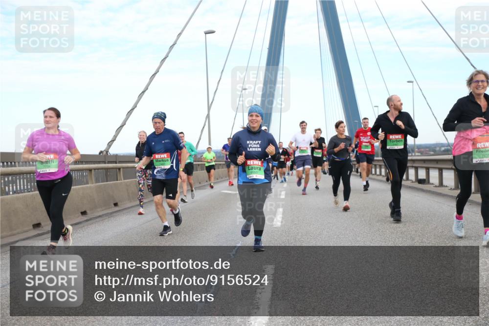 03.10.2025 - Köhlbrandbrückenlauf Jannik Wohlers http://msf.ph/oto/9156524 03.10.2025 15:30:56 Position 1 7734, 9153, 7635 meine-sportfotos.de