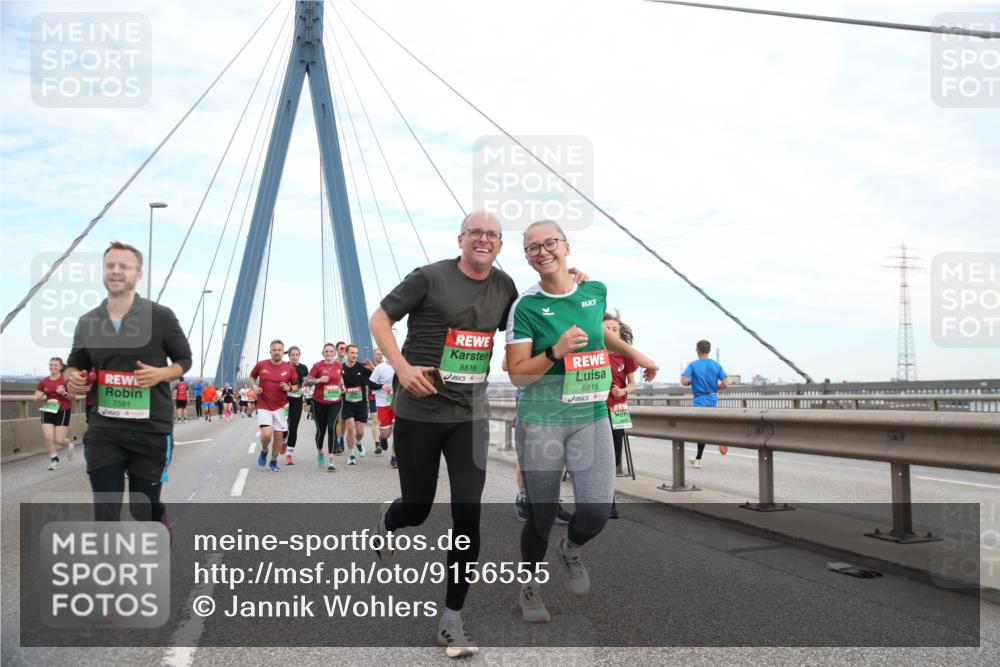 03.10.2025 - Köhlbrandbrückenlauf Jannik Wohlers http://msf.ph/oto/9156555 03.10.2025 15:31:05 Position 1 7591, 7, 8816, 8815 meine-sportfotos.de