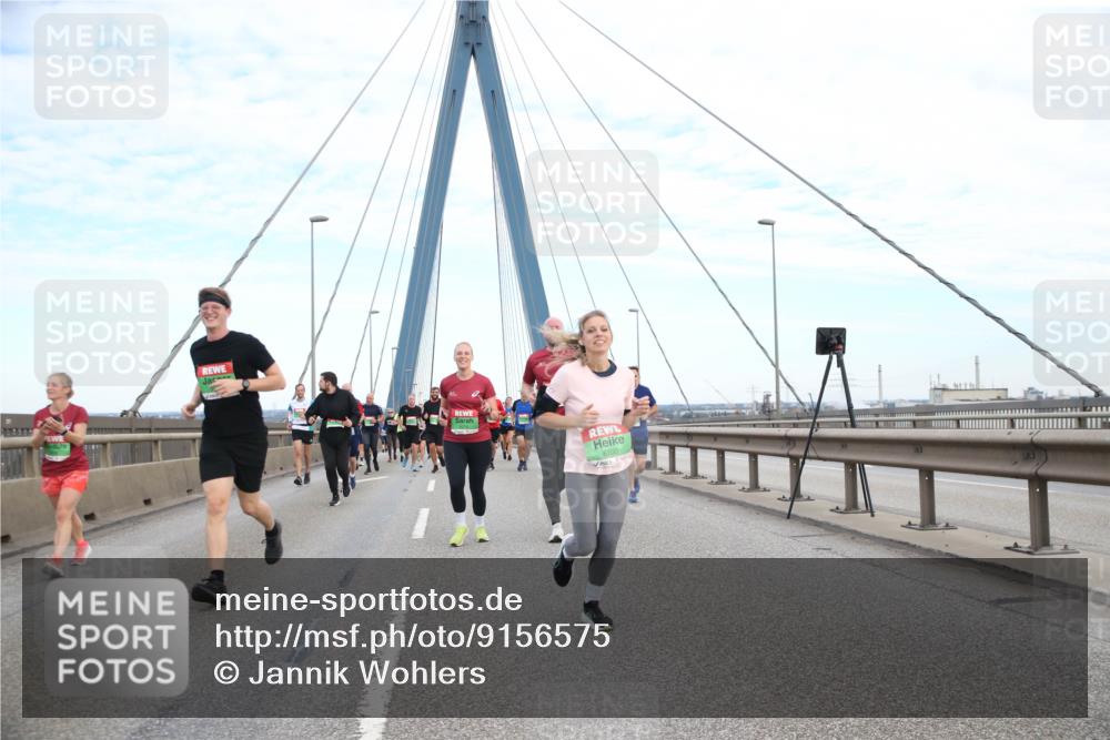 03.10.2025 - Köhlbrandbrückenlauf Jannik Wohlers http://msf.ph/oto/9156575 03.10.2025 15:31:51 Position 1 8700 meine-sportfotos.de