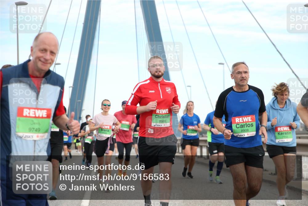 03.10.2025 - Köhlbrandbrückenlauf Jannik Wohlers http://msf.ph/oto/9156583 03.10.2025 15:31:55 Position 1 9749, 272, 8928, 28, 8909, 8908, 7712, 28 meine-sportfotos.de
