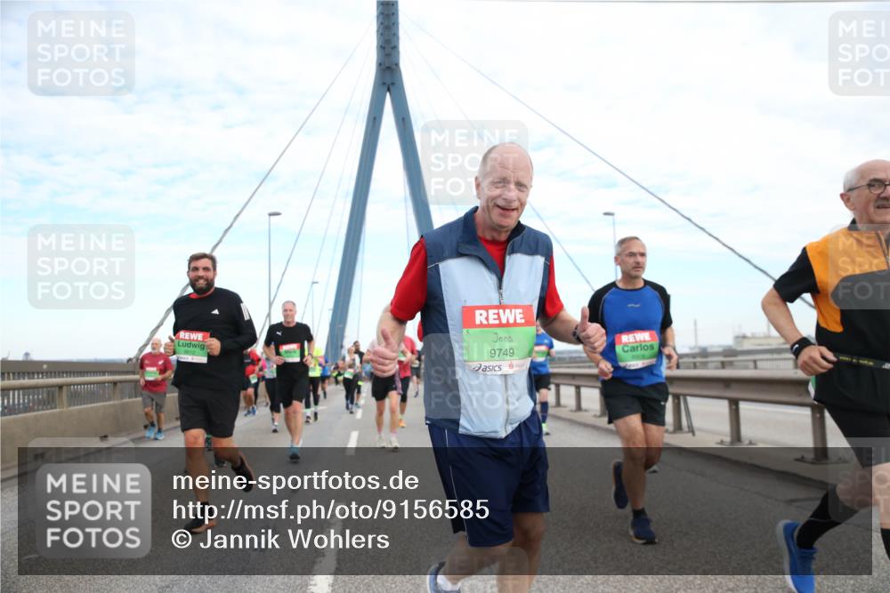 03.10.2025 - Köhlbrandbrückenlauf Jannik Wohlers http://msf.ph/oto/9156585 03.10.2025 15:31:56 Position 1 9749 meine-sportfotos.de