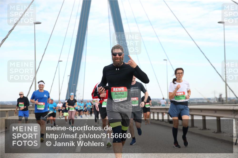 03.10.2025 - Köhlbrandbrückenlauf Jannik Wohlers http://msf.ph/oto/9156600 03.10.2025 15:32:01 Position 1 8607 meine-sportfotos.de